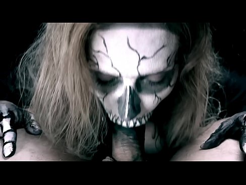 ❤️ ສາວ Demon ດູດ cock ກັບປາກສີດໍາຂອງນາງແລະກືນ cum. ☑ ວິດີໂອທາງຮູທະວານ ຢູ່ທີ່ພວກເຮົາ lo.mumsp.ru%